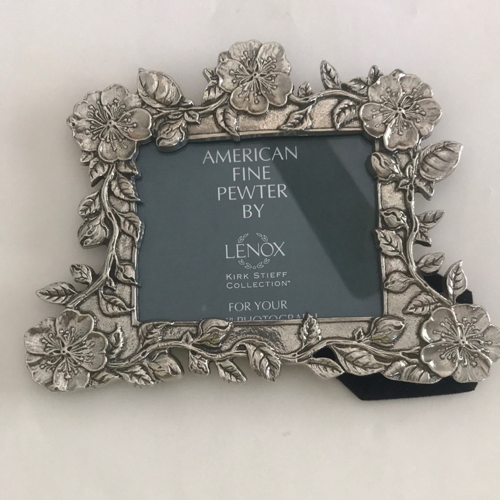 Lenox Pewter Poppy Frame